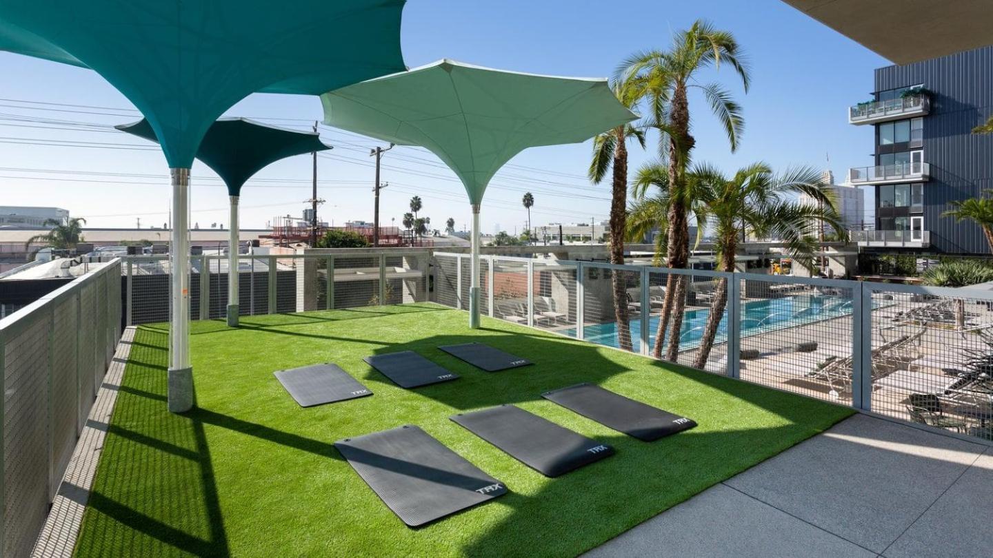 Apartment Trendy 2bd Haven In Hollywood! Parking & Pool *