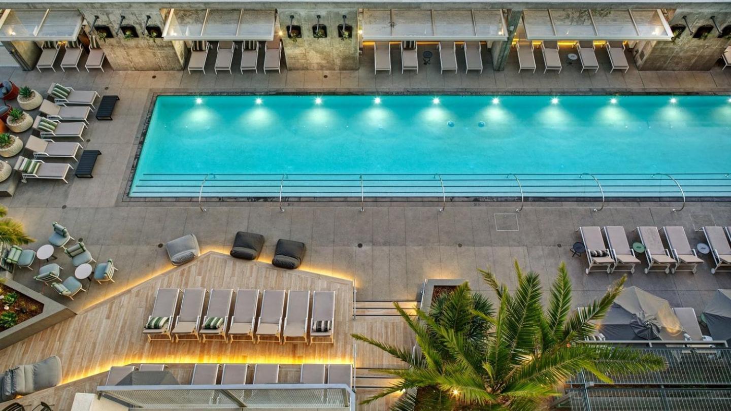 Apartment Trendy 2bd Haven In Hollywood! Parking & Pool