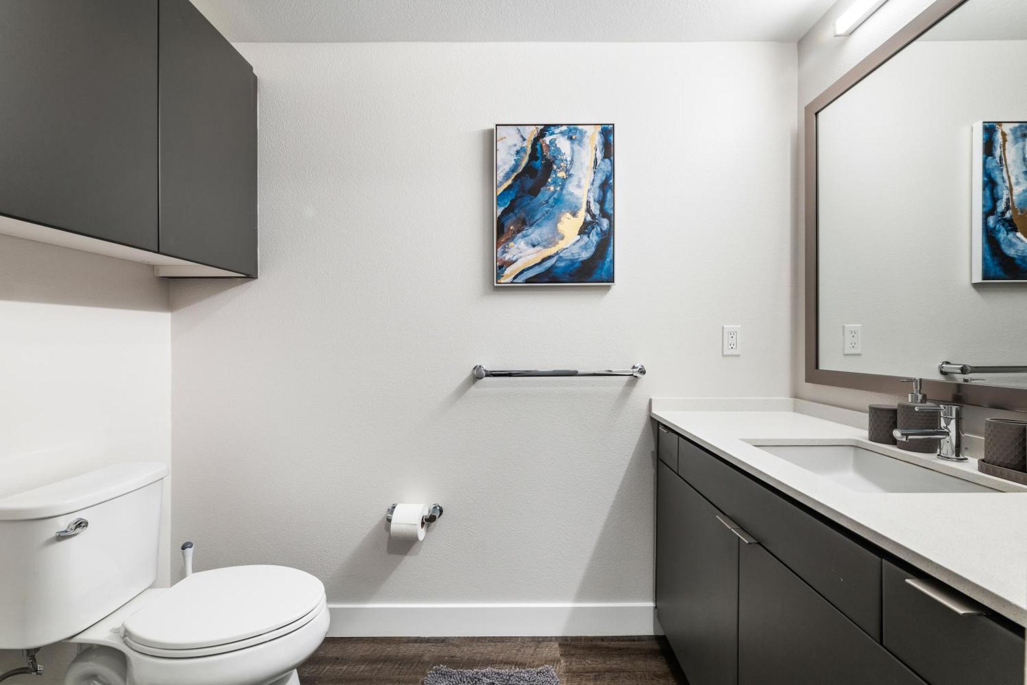 Trendy 2bd Haven In Hollywood! Parking & Pool *