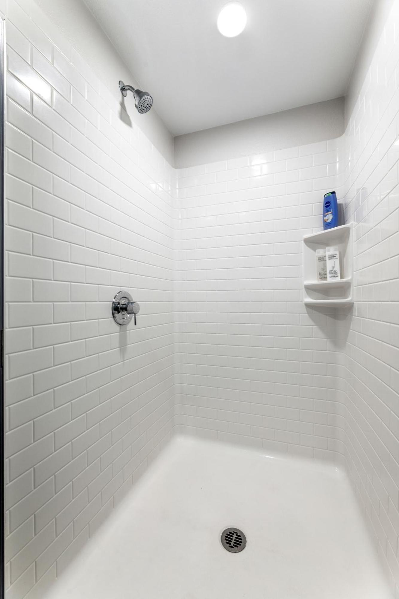 Apartment Trendy 2bd Haven In Hollywood! Parking & Pool *